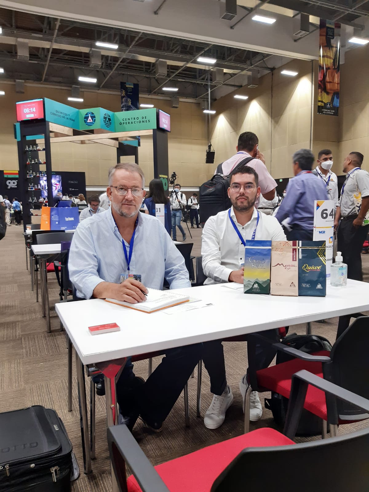 En este momento estás viendo We are Consultants and we Develop  Strategies